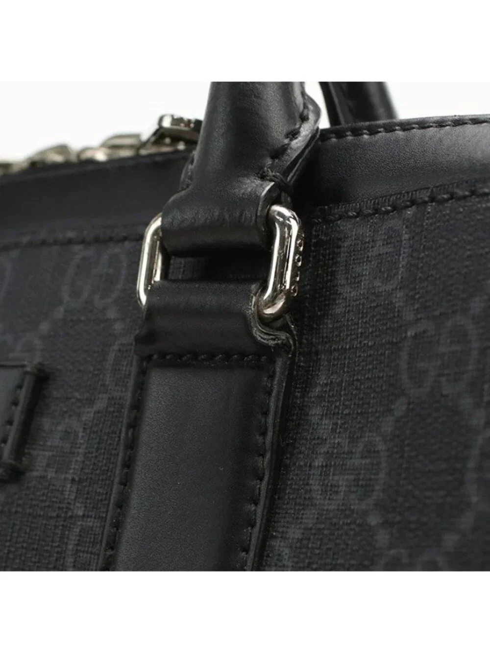 Gucci 2-Way GG Supreme Briefcase